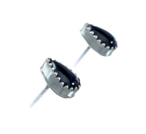 Navajo Onyx Sterling Silver Post Stud Earrings X10092