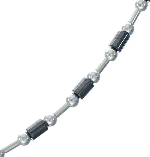 Navajo Hematite Hand Strung Sterling Silver 15-1/2" Necklace X11166