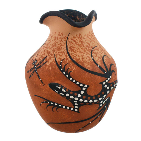 Zuni Indian Gecko Pottery Hand Crafted By Artist Lorenda Cellicion NN20019