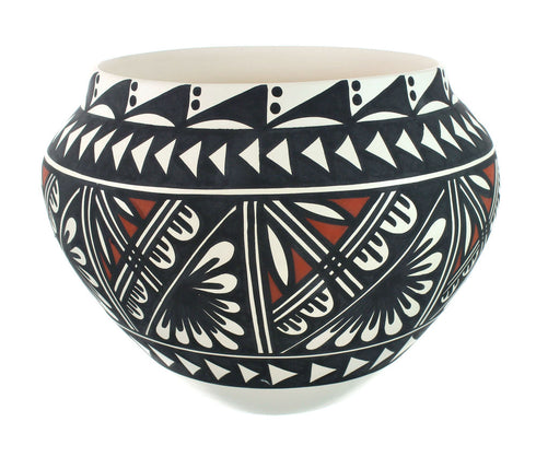 Native American Hand Crafted Acoma Pottery By Artist L. Vallo NN20017
