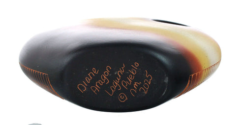 Navajo Indian Hand Crafted Pot By Artist Diane Aragon Laguna Pueblo NN20040