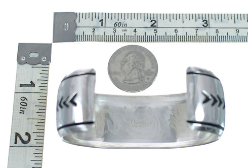 Navajo Genuine Sterling Silver Water Wave Cuff Bracelet NN20235