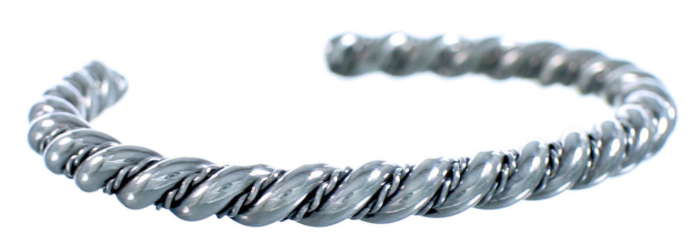Sterling Silver Navajo Baby Bracelet ZX116998 Sterling Silver Navajo Baby Bracelet ZX116998