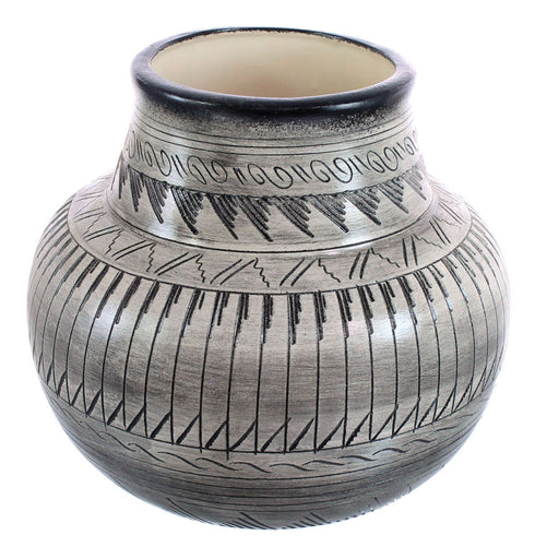 Native American Navajo Eagle Hand Crafted Pottery JX123547