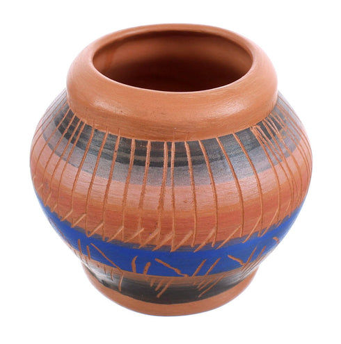 Native American Navajo Mini Hand Crafted Pottery JX123702