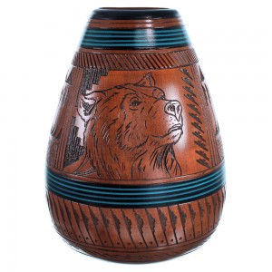 Hand Crafted Bear Navajo Vase ZX116552