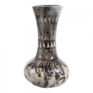 Navajo Vase By Artist Bernice Watchman Lee JX125363