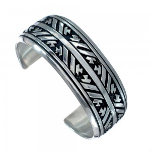  Navajo Authentic Sterling Silver Cuff Bracelet JX128751